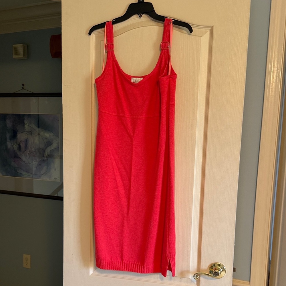 Elegant Red Sleeveless Dress